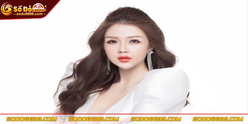 Giới thiệu chi tiết về tác giả Thanh Thủy